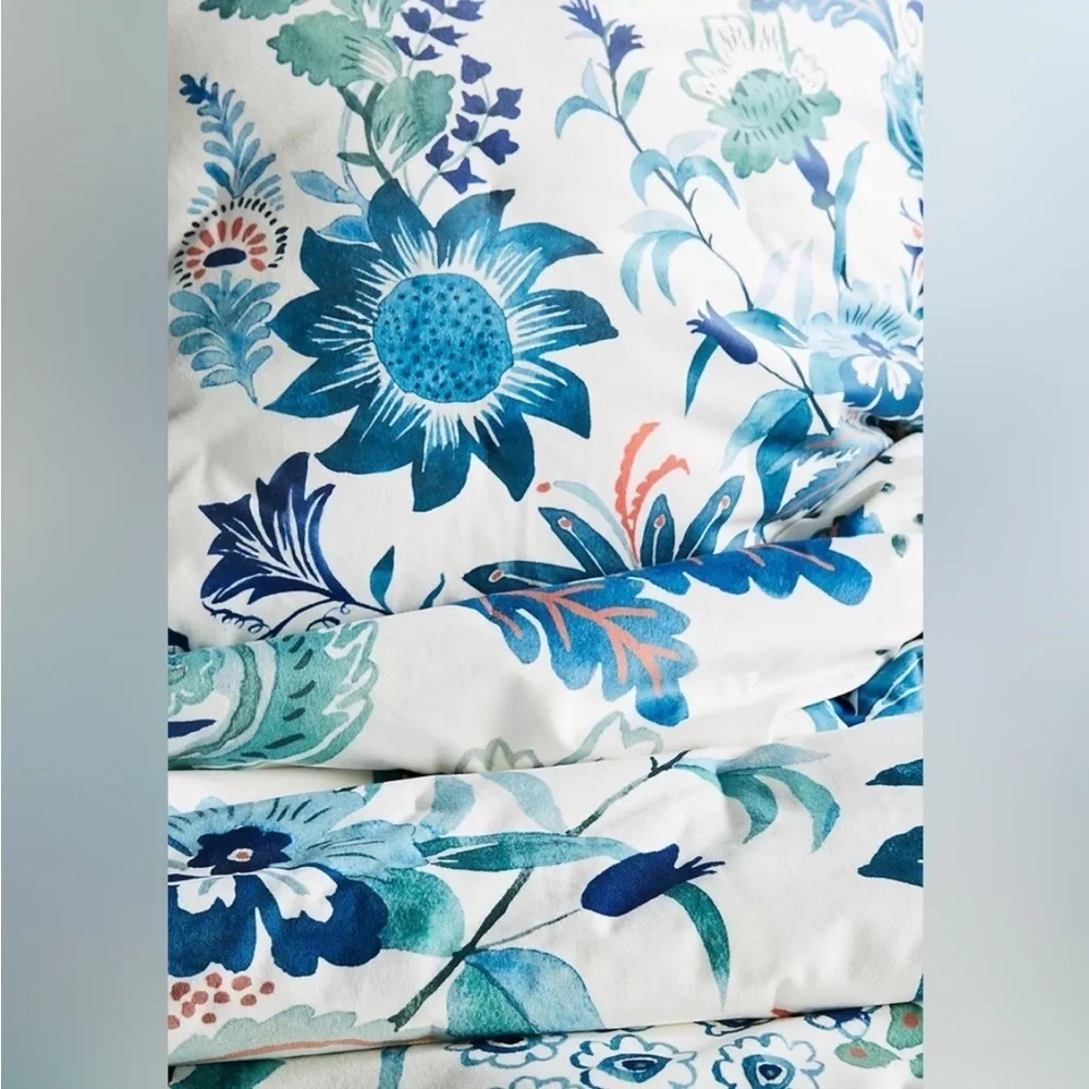Anthropologie Velvet Hollyhock Queen Quilt NWT